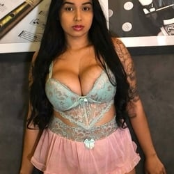 Foto de Bruna 7 ao vivo na webcam