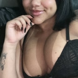 Foto de Bruna 78 ao vivo na webcam