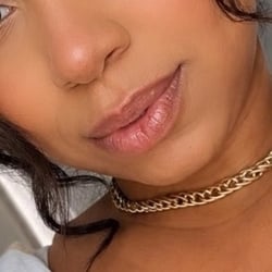 Foto de Bruna Alencar - videos sexo ao vivo Sexo ao Vivo