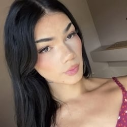 Foto de Bruna Alvarenga ao vivo na webcam