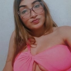 Foto de Bruna Kalhifa ao vivo na webcam
