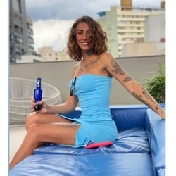 Foto de Bruna Marion ao vivo na webcam