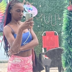 Foto de Bruna RJ ao vivo na webcam