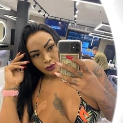 Foto de Bruninha Furacao ao vivo na webcam