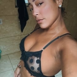 Foto de Brunna Lility ao vivo na webcam