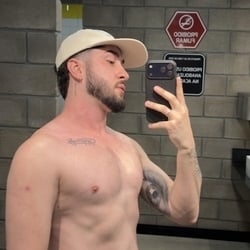 Foto de Bruno Hnrq 97 - videos sexo ao vivo Sexo ao Vivo