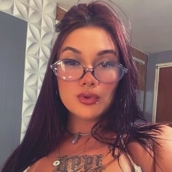 Foto de Bruxinha 30 ao vivo na webcam