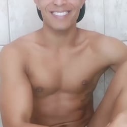 Foto de Bryan Scooters ao vivo na webcam