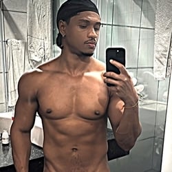 Foto de Bryant K ao vivo na webcam