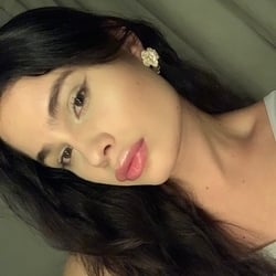 Foto de Bunnyu ao vivo na webcam