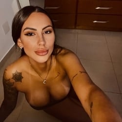 Foto de By Jessie ao vivo na webcam