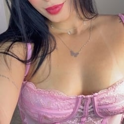 Foto de Bya Indiazinha ao vivo na webcam