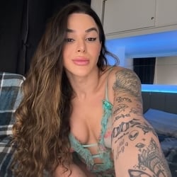 Foto de Byanca Gossan ao vivo na webcam