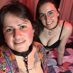 Cami Hot