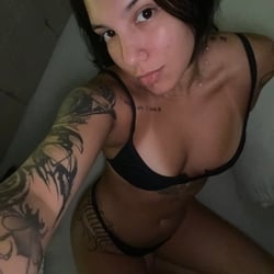 Foto de Camilinha V ao vivo na webcam