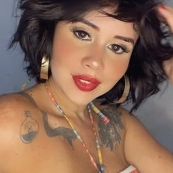 Foto de Camilla Jones ao vivo na webcam