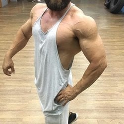 Foto de Canibal ao vivo na webcam