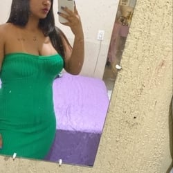 Foto de Carla 2025 ao vivo na webcam