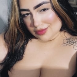 Foto de Carlinha Plus ao vivo na webcam