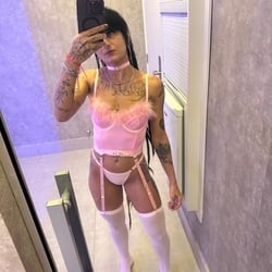 Foto de Caroleta Roots ao vivo na webcam