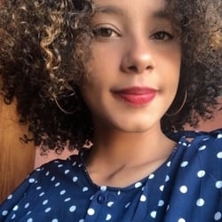 Foto de Caroly Carioca X - videos sexo ao vivo Sexo ao Vivo