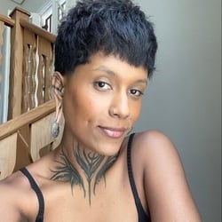 Foto de Carolyna T ao vivo na webcam