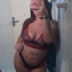 Foto de Carolzinhah 24 ao vivo na webcam