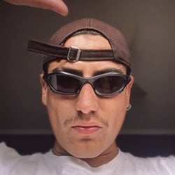 Foto de Sweet Trouble ao vivo na webcam