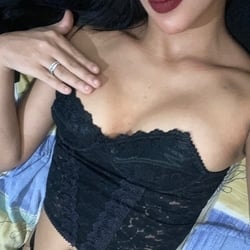 Foto de Casal Militar ao vivo na webcam