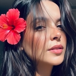 Foto de Manu Motta ao vivo na webcam