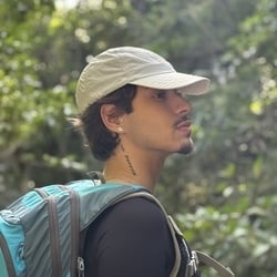 Foto de Caslu Dotado ao vivo na webcam