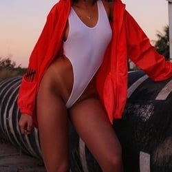 Foto de Cassandra B ao vivo na webcam