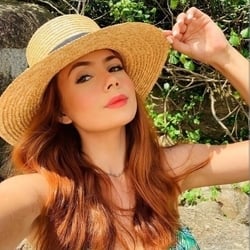 Foto de Catariina Leal ao vivo na webcam