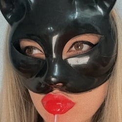 Foto de Catsuy ao vivo na webcam