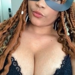 Foto de Cecília Afropaty ao vivo na webcam