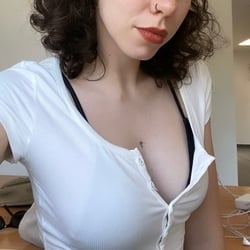 Foto de Charlotte Love ao vivo na webcam