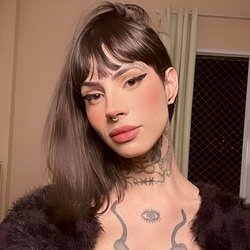 Foto de Cherry Evil ao vivo na webcam