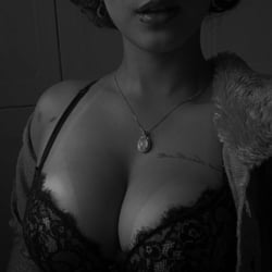 Foto de Cherry Izzx ao vivo na webcam