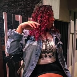 Foto de Cherry Scarlet ao vivo na webcam