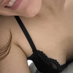 Foto de Cherrynha 18 ao vivo na webcam