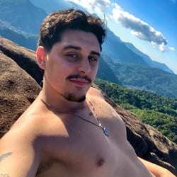 Foto de Chosen ao vivo na webcam