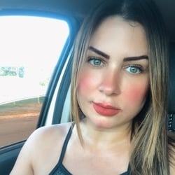 Foto de Chrys Vala ao vivo na webcam