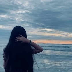 Foto de Cindy 2001 ao vivo na webcam