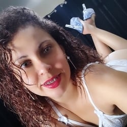 Foto de Clara Lux ao vivo na webcam