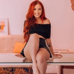 Foto de Clara Ruivinha ao vivo na webcam