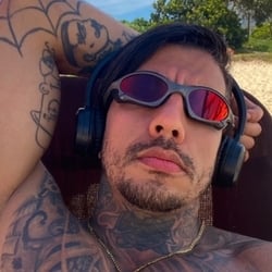 Foto de Claudio Husky ao vivo na webcam