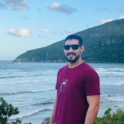 Foto de Cosmopolitan 94 ao vivo na webcam