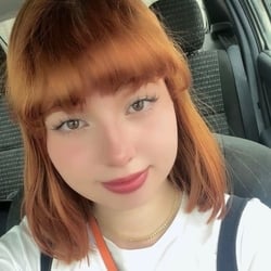 Foto de Crislainechan ao vivo na webcam