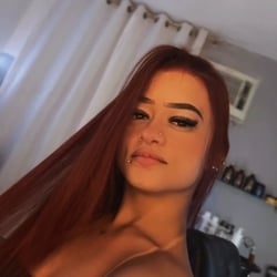 Foto de Crys - videos sexo ao vivo Sexo ao Vivo
