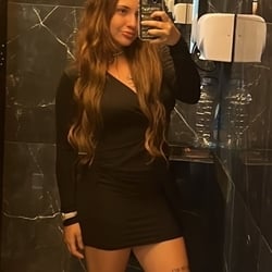 Foto de Crystal Mendez ao vivo na webcam